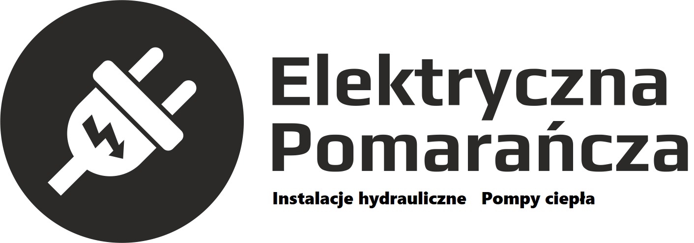 Logo firmy Elektryczna Pomarańcza z symbolem wtyczki i napisem Instalacje hydrauliczne Pompy ciepła.