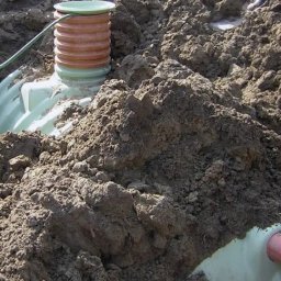 Kompleksowa Obsługa Montażu Przydomowej Oczyszczalni
Planujesz montaż przydomowej oczyszczalni ścieków w Lubuskim , zachodnio pomorskim ? Z nami to proste i bezproblemowe! 