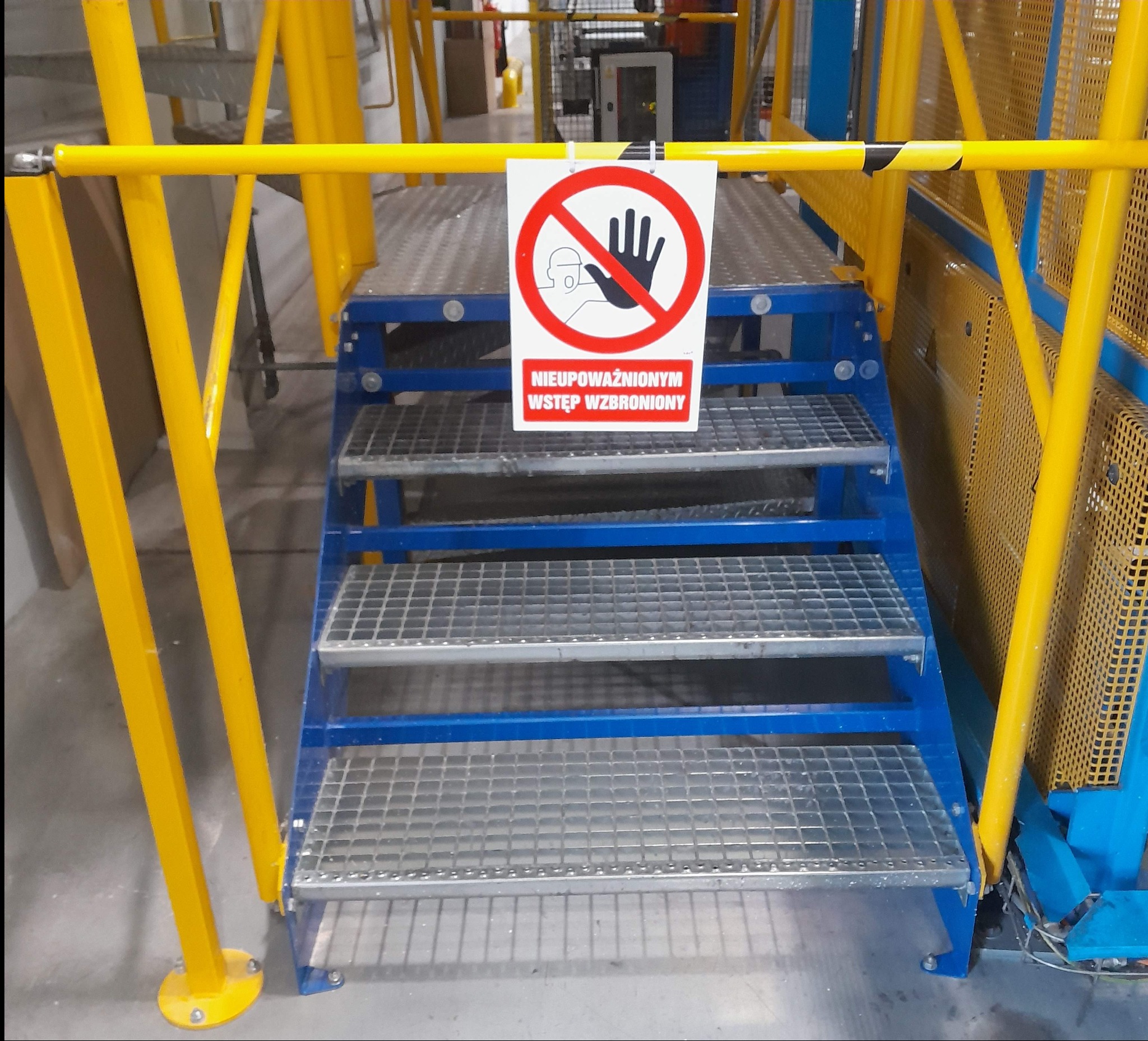 Podest/pomost z wejściem WEMA