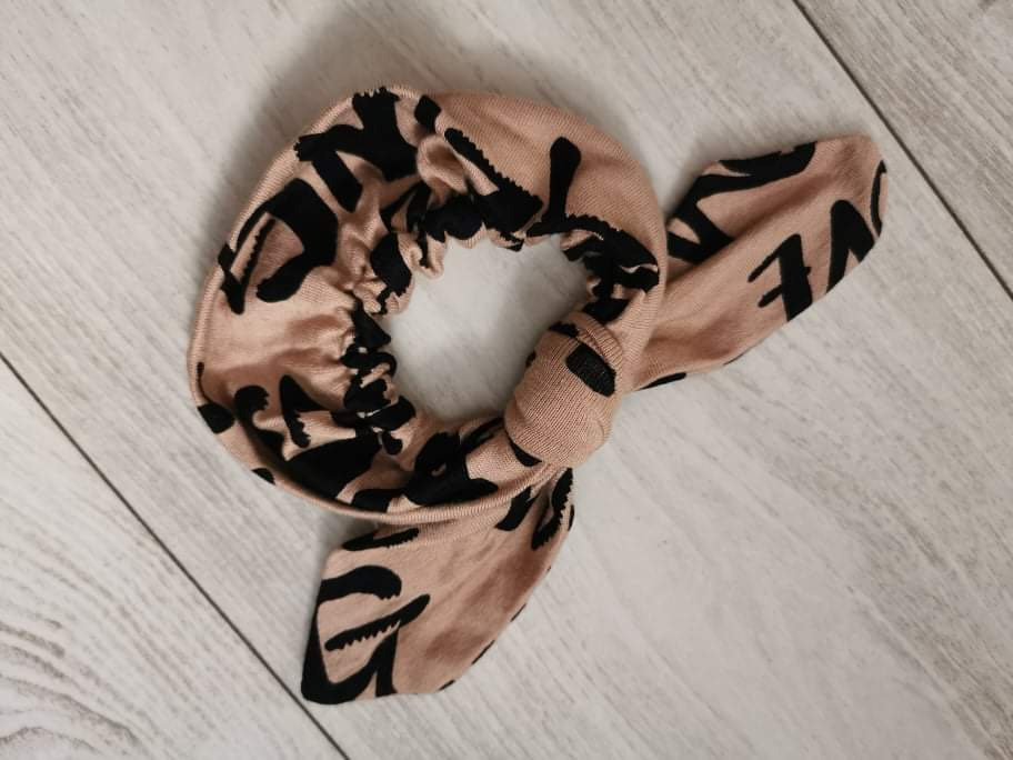 Scrunchies z dzianiny