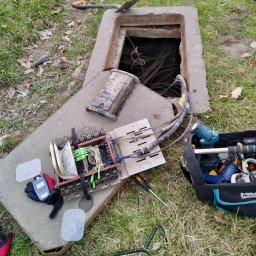 BIMBROWNIA ADAM SOŁTYSIAK - Prace ziemne w studniach kanalizacyjnych