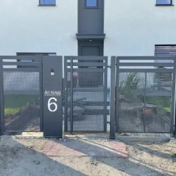 Ogrodzenie z blachą perforowaną