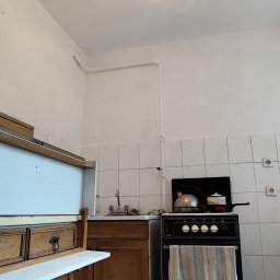 Fach-remont - Staranny Montaż Drzwi Wejściowych w Rzeszowie