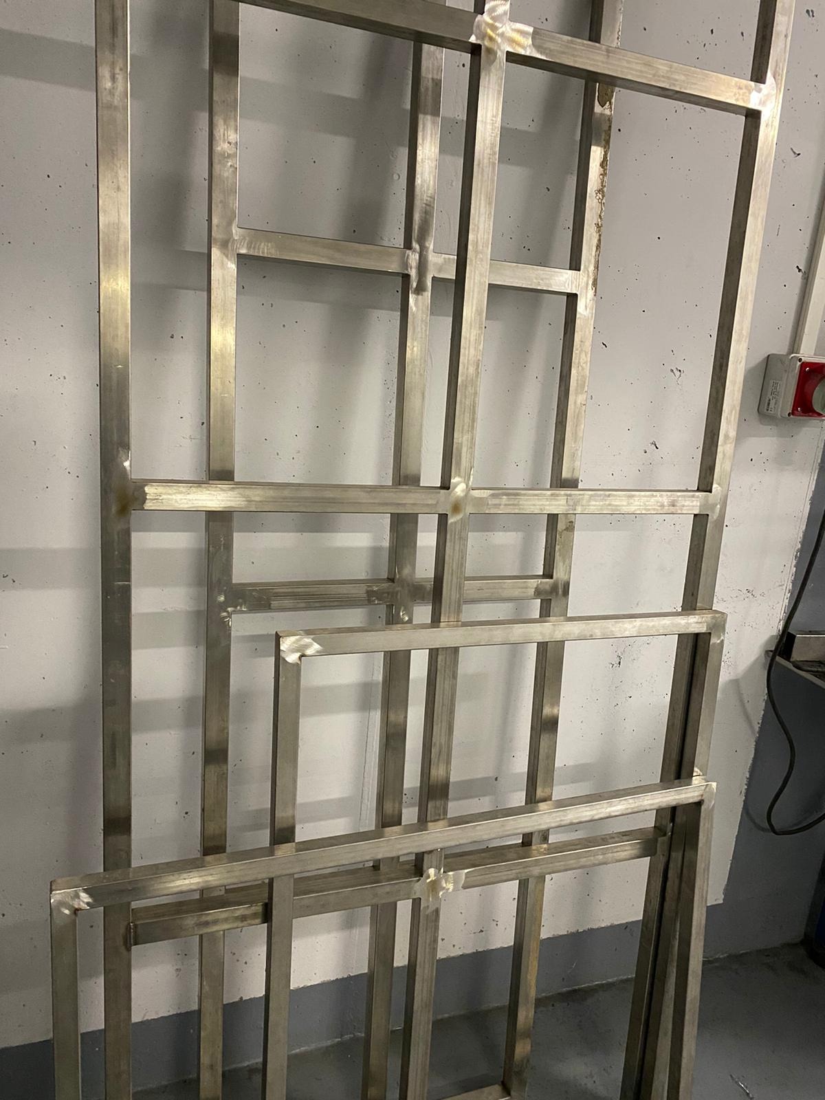 rama stalowa nierdzewna ,wykonana przez naszą firmę.