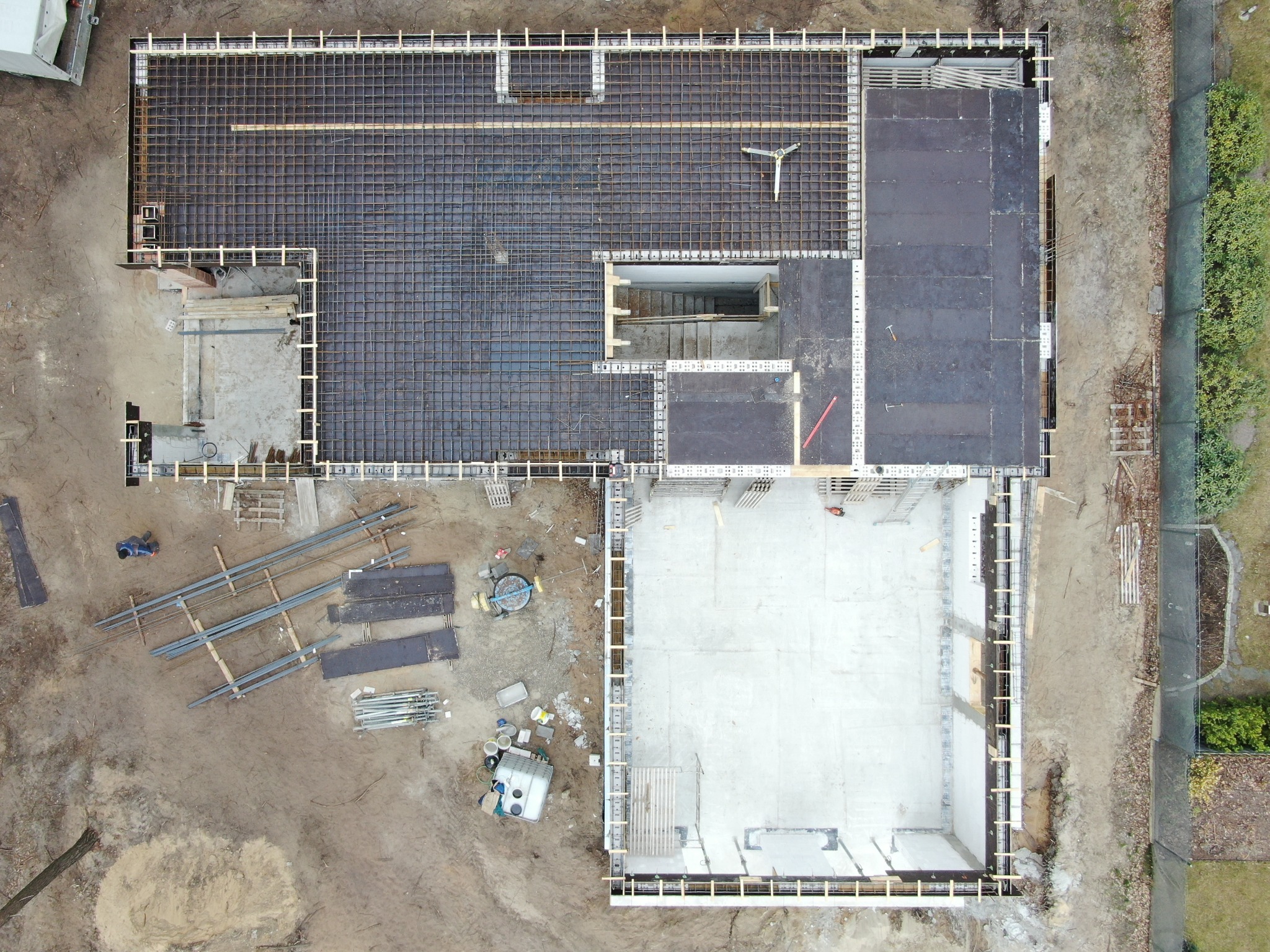 Legionowo - częściowe zbrojenie płyty stropowej perspektywa 2