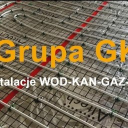 Grupa GK specjalizuje się w branży sanitarnej, tj. Wodnej, Kanalizacyjnej, Gazowej oraz Centralnego Ogrzewania. Zajmujemy się kompleksowo realizacją inwestycji.