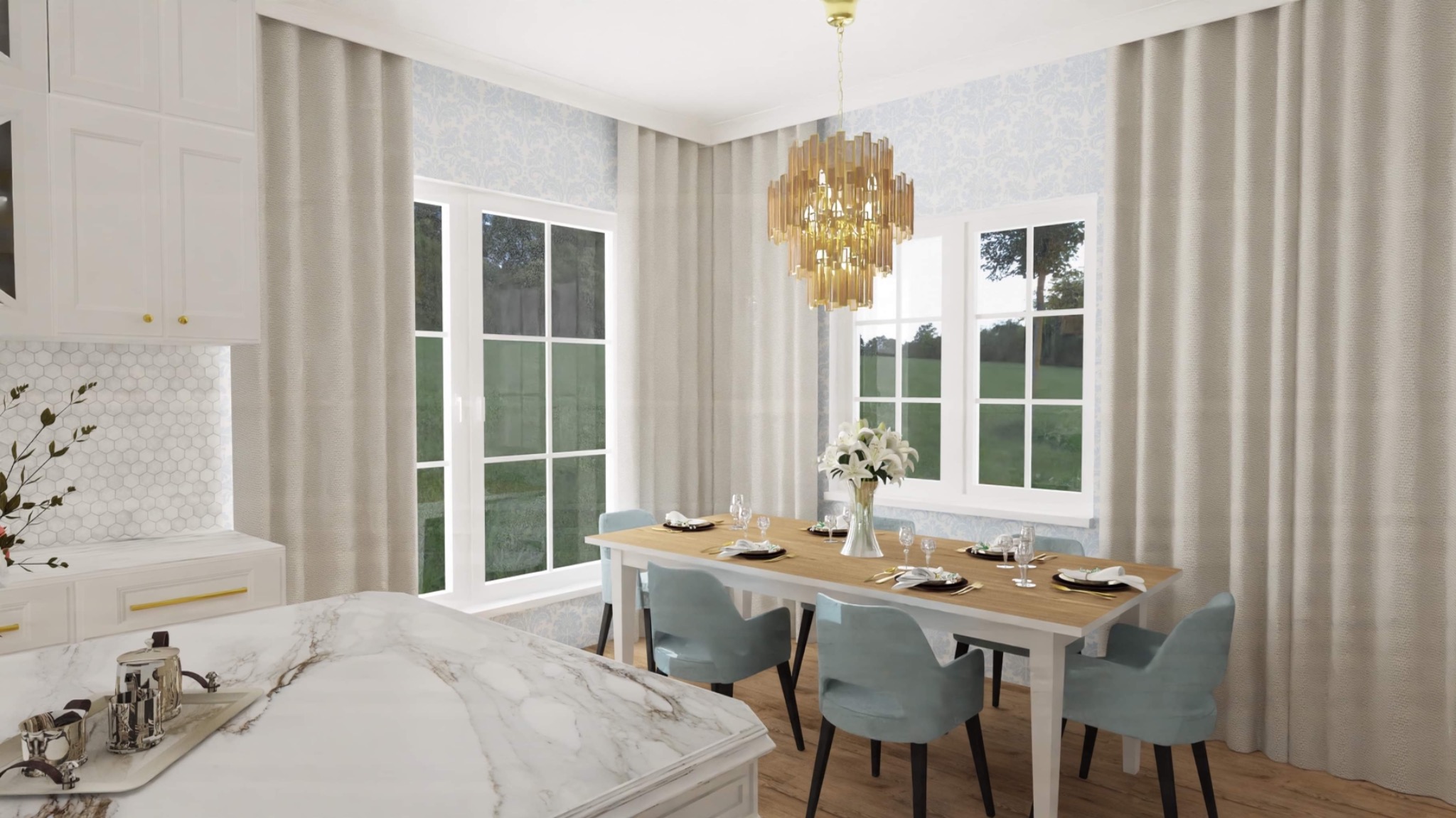 Jadalnia z marmurowym blatem wyspy kuchennej, białymi szafkami, heksagonalnymi płytkami, drewnianym stołem z nakryciem, turkusowymi krzesłami i złotym żyrandolem.