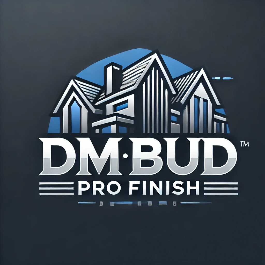 Graficzne logo firmy DM Bud Pro Finish z trzema stylizowanymi domami na tle błękitnego półkola, w kolorystyce szaro-błękitnej.