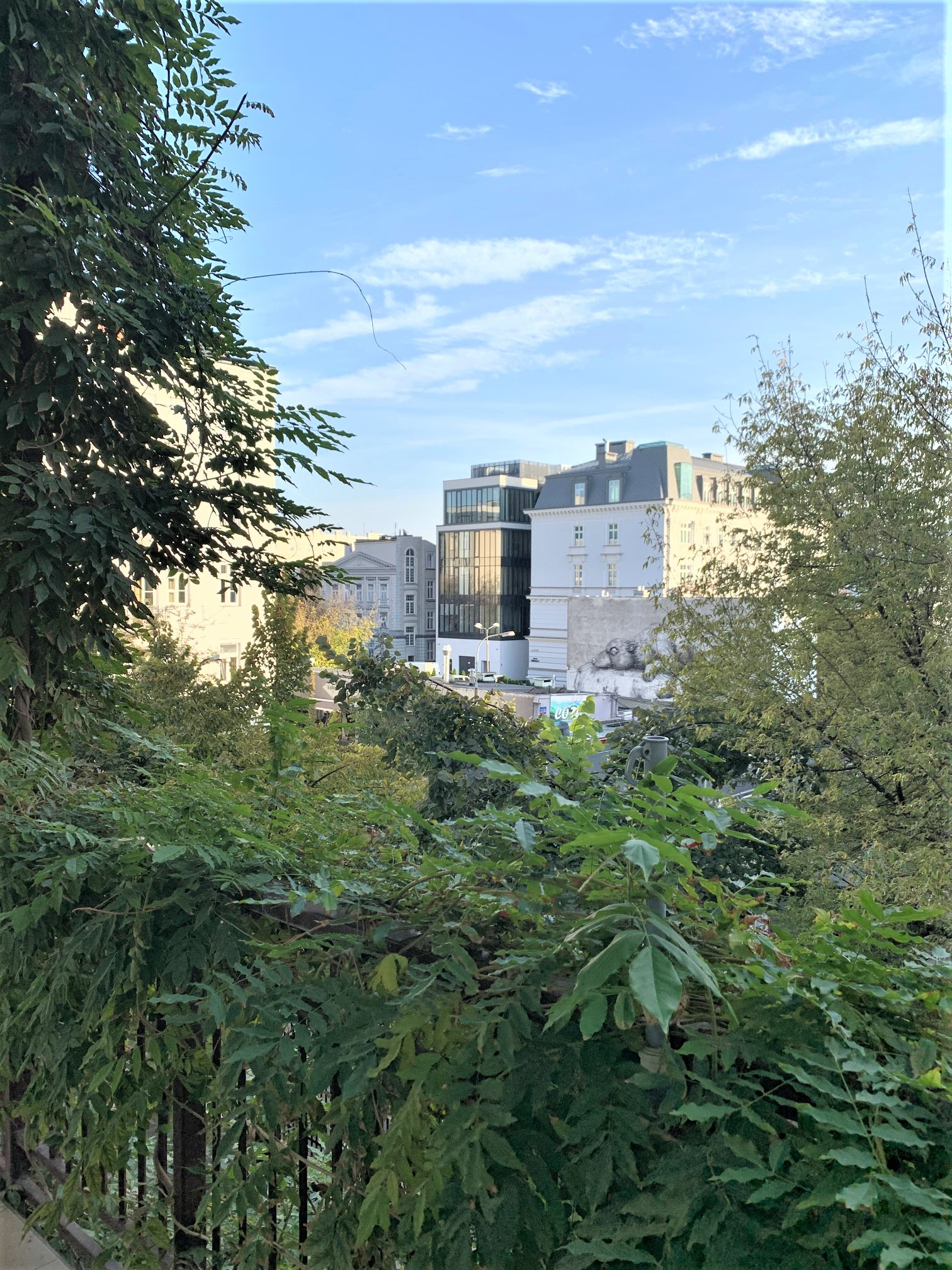 Foksal - 3 pojoe w kamienicy z 1898 r wzniesionej przez Artura Spitzbartha