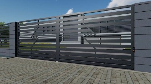 Nowoczesna, dwuskrzydłowa brama wjazdowa z poziomymi, metalowymi profilami i geometrycznym wzorem, zamontowana na posesji z kostki brukowej.