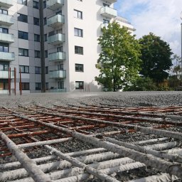 Płyty żelbetowe te trochę większe