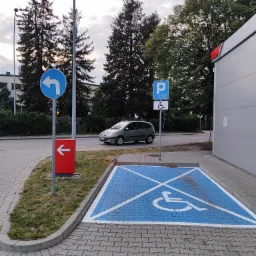 Malowanie znaków poziomych ORLEN