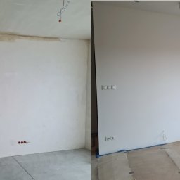 KAMIL HAWRYŁKOWICZ - Zdjęcie 'przed i po' przedstawia ścianę: po lewej stronie surowa, częściowo przygotowana, po prawej - gładka, pomalowana na biało, z zamontowanymi gniazdkami elektrycznymi.