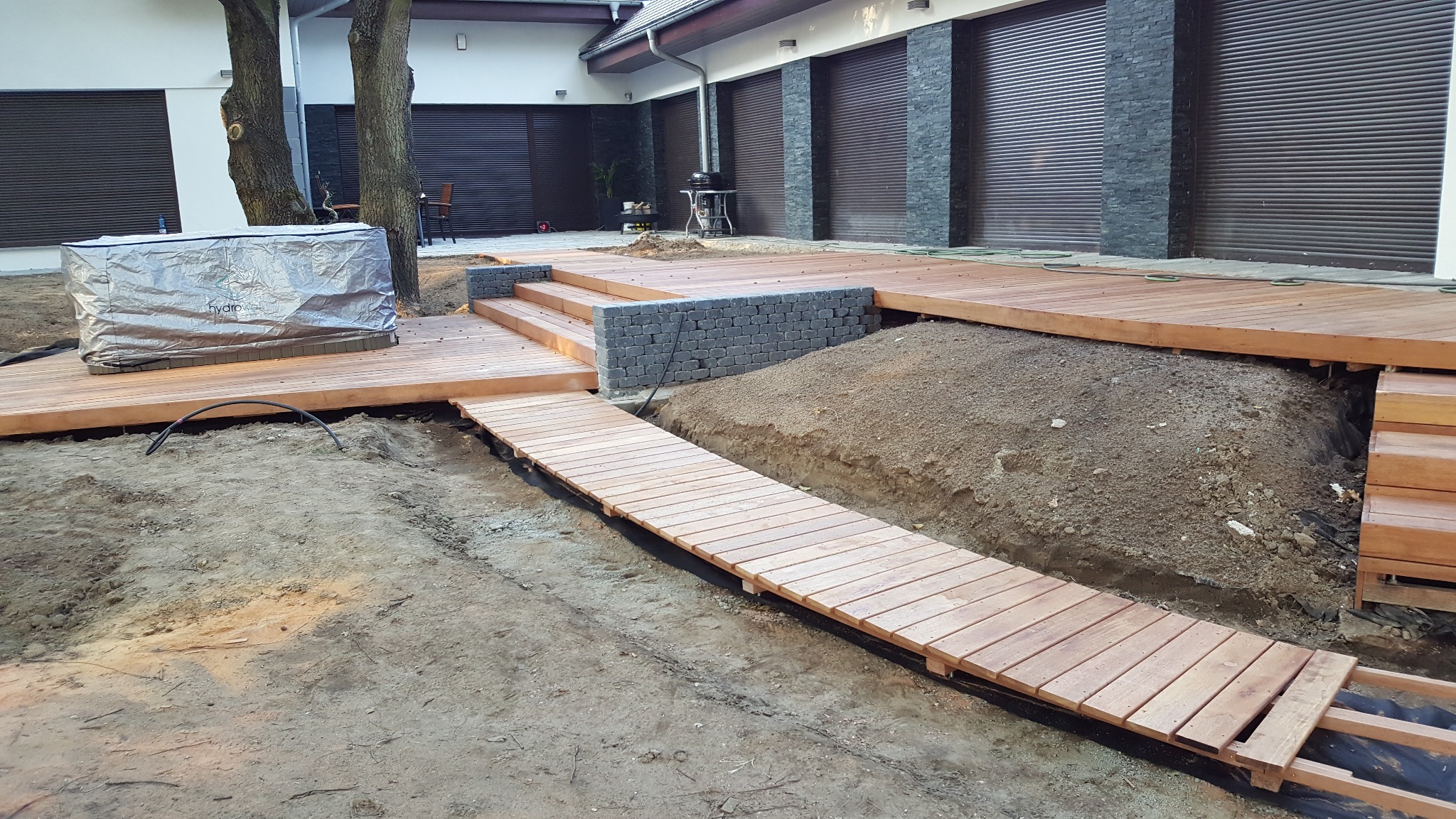 Budowa tarasów drewnianych i kompozytowych Wrocław