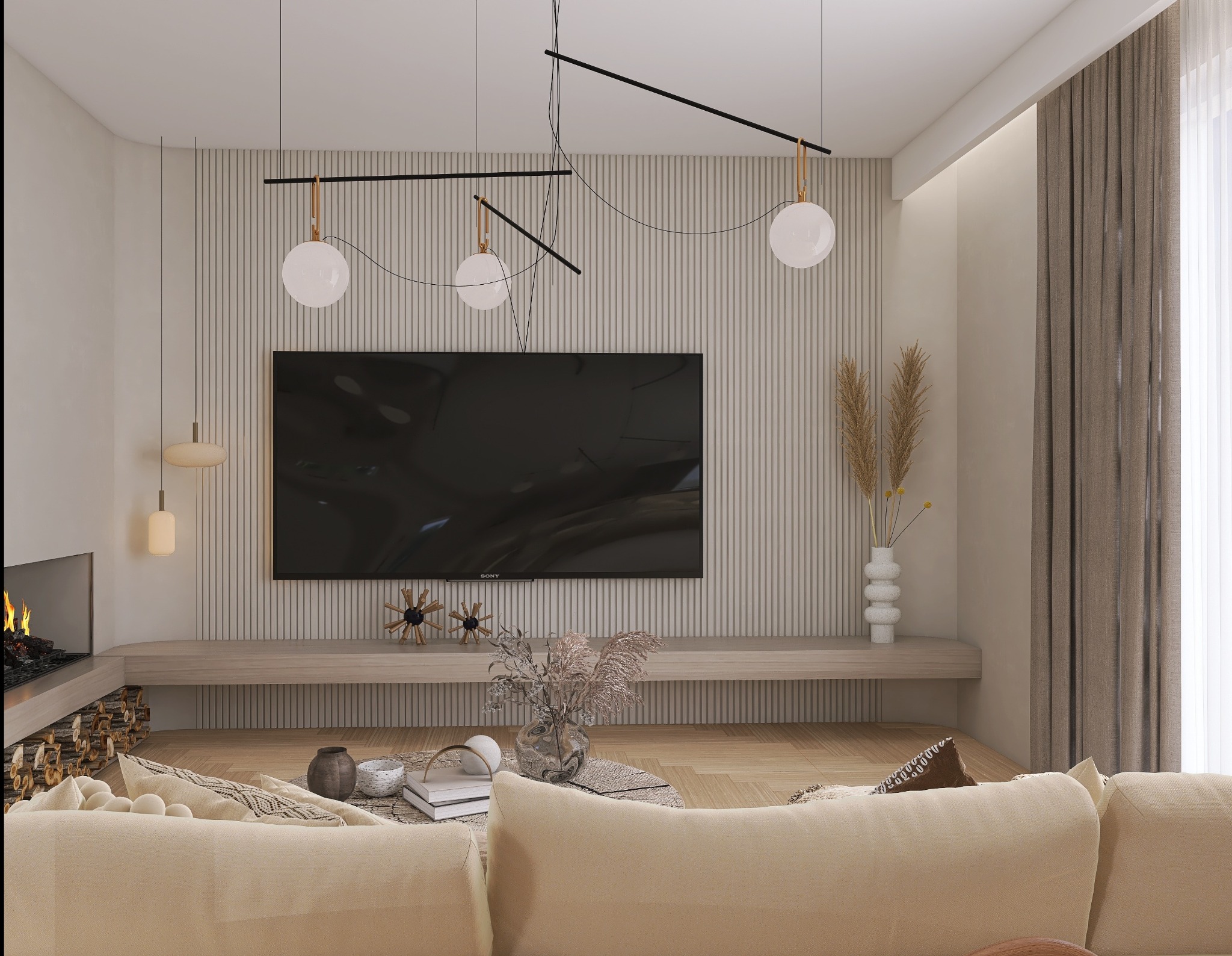 Jasny salon z kominkiem, telewizorem i beżową sofą. Minimalistyczne oświetlenie i dekoracje z suszonych traw. Ściana z pionowymi panelami. Ciepłe, naturalne kolory.