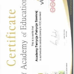 Skan certyfikatu ukończenia szkolenia Akademii Edukacji VCC, potwierdzający uprawnienia do prowadzenia szkoleń w standardzie VCC.