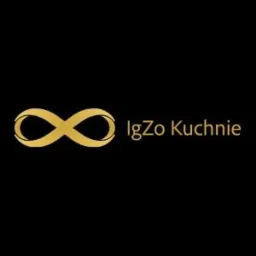 Złote logo firmy IgZo Kuchnie na czarnym tle, symbol nieskończoności po lewej stronie nazwy.