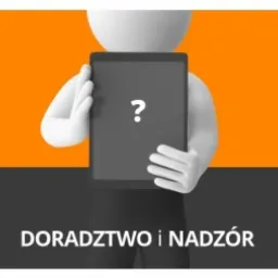Kompozycja graficzna przedstawiająca: wózek sklepowy z pojemnikiem Bitubase, postać trzymającą tablet z znakiem zapytania, oraz biały kask budowlany z logo SUEZ, na pomarańczowo-szarym tle.