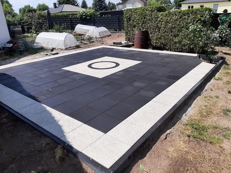 Wykonujemy wszelkie prace brukarskie, chodniki, tarasy, schody, palisady, podjazdy, prace dotyczące montażu ogrodzeń