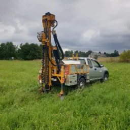 Wiercenia geotechniczne świdrem ślimakowym. Rozpoznanie warunków gruntowo-wodnych.
