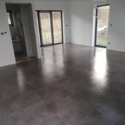 Rafał Niewęgłowski - Kładzenie Gładzi Jelenia G&oacute;ra