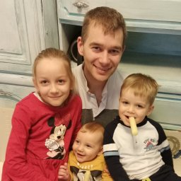 Łukasz Szerszyński - Układanie Paneli Podłogowych Banino