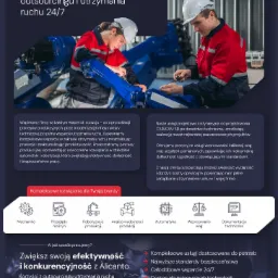 Dwóch inżynierów w Wałbrzychu w strojach roboczych serwisuje ramię robota przemysłowego, jeden z nich używa śrubokręta, w tle widoczne elementy linii produkcyjnej.