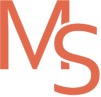Pomarańczowe logo firmy MS z wyraźnie połączonymi literami, na białym tle.