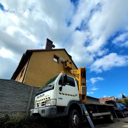 KlimAir Damian Szymański Montaż i Serwis klimatyzacji - Montaż z podnosnika