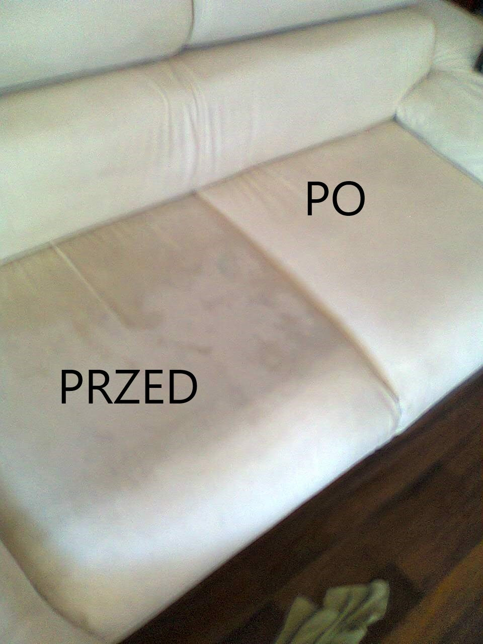 Jasna kanapa z widoczną różnicą w czystości - część 'przed' zabrudzona, część 'po' czysta, tekst nałożony na zdjęcie.