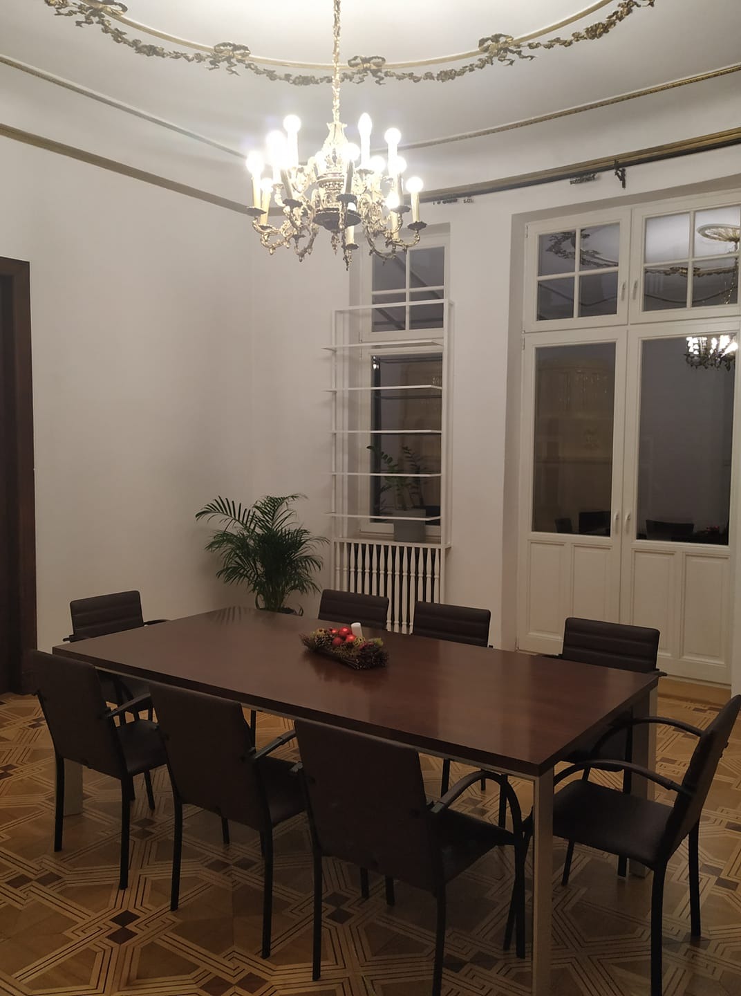 Serdecznie zapraszamy na spotkanie do naszego biura, które mieści się w Warszawie przy ul. Wilczej 29a lok.7, 3 piętro.