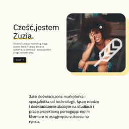 Zdjęcie kobiety o kręconych włosach z kwiatem we włosach, uśmiechniętej i zasłaniającej twarz dłonią, umieszczone w zaokrąglonej ramce na stronie internetowej z tekstem 'Cześć, jestem Zuzia'...