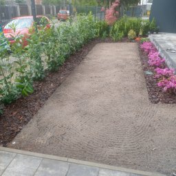 Ogrodnik - Sadzenie Roślin Kurowice