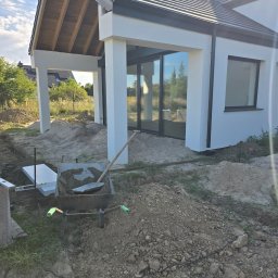 Układanie kostki brukowej Ostroróg 2