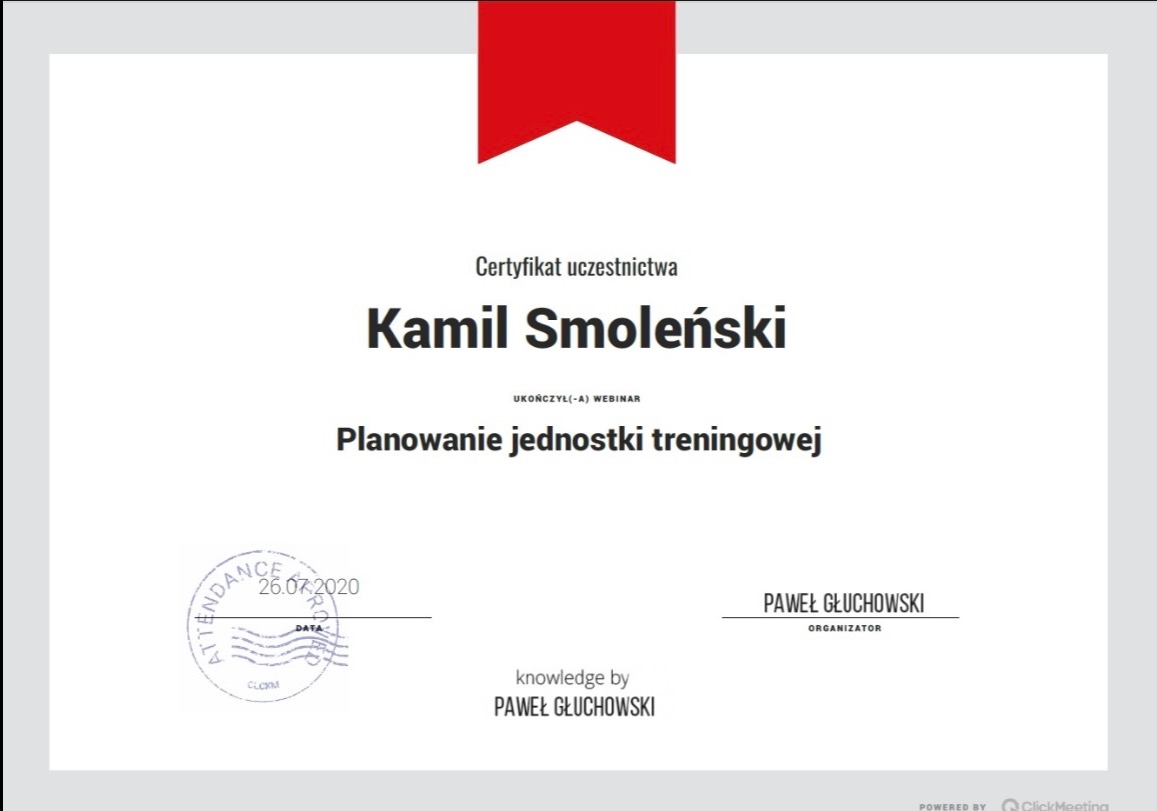 Certyfikat uczestnictwa dla Kamila Smoleńskiego za ukończenie webinaru na temat planowania jednostki treningowej, sygnowany przez Pawła Głuchowskiego.