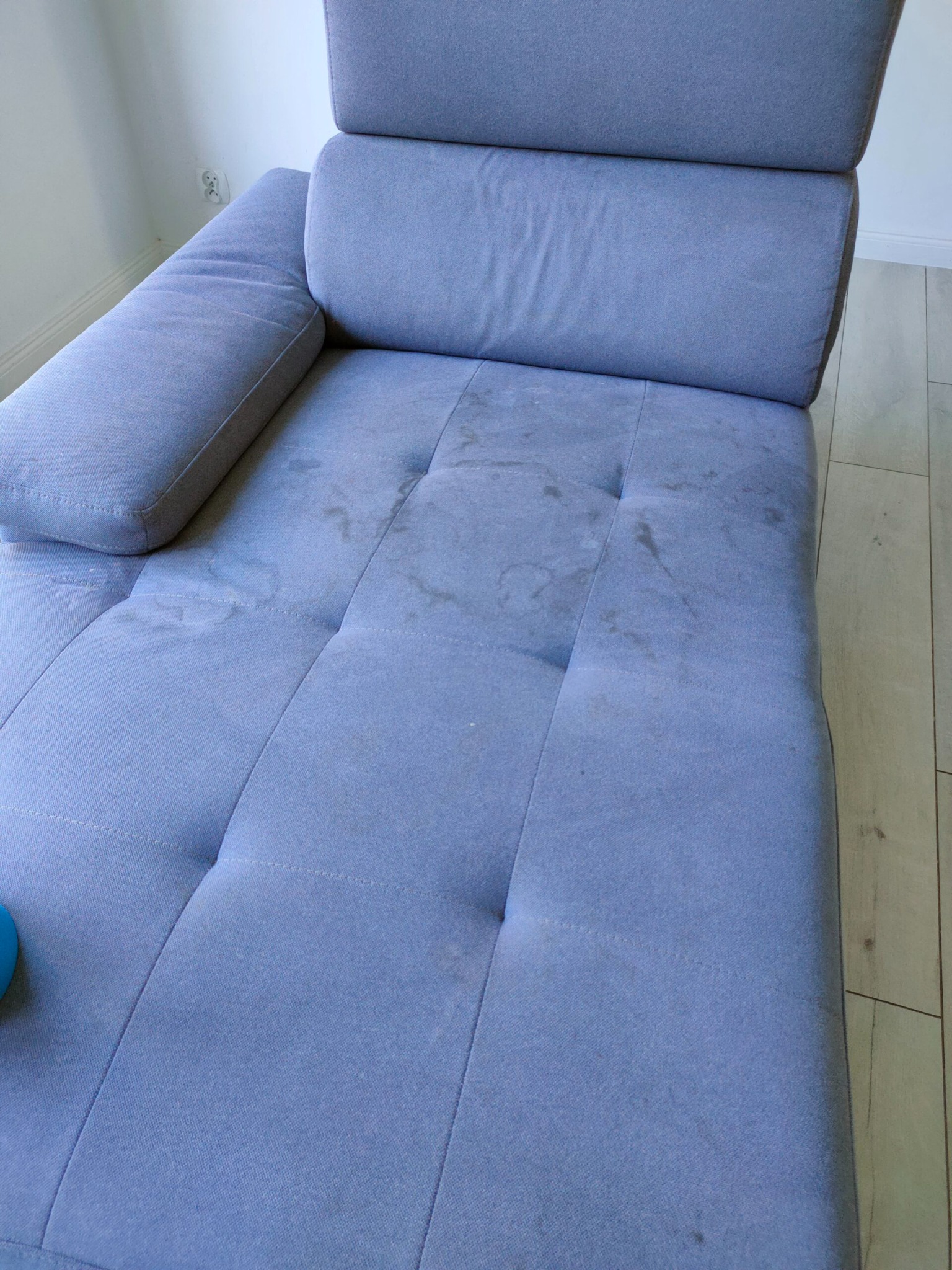 pranie tapicerki meblowej czyszczenie mebli tapicerowanych