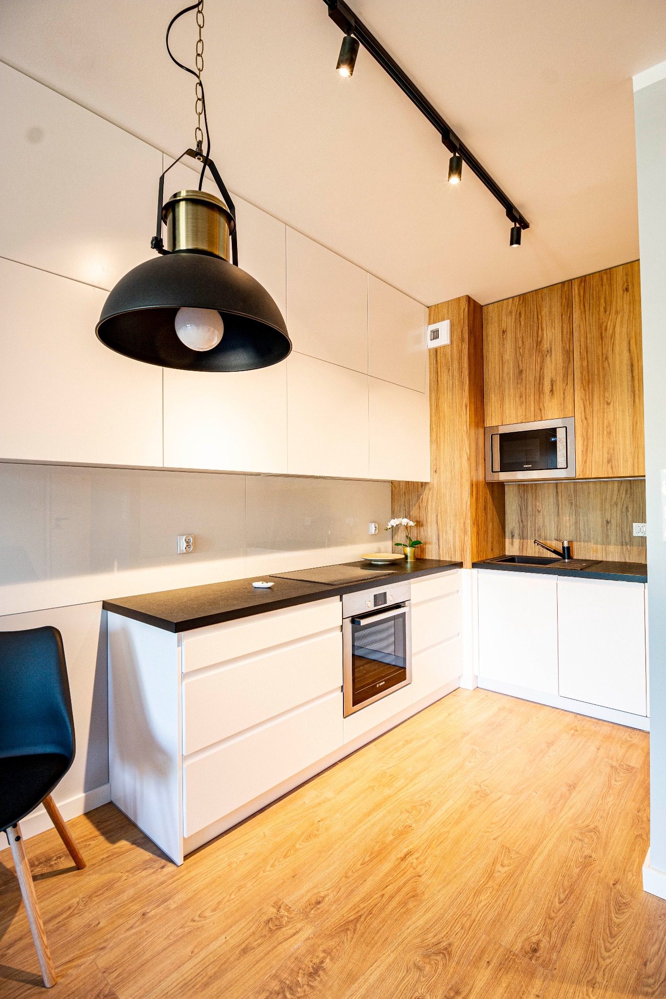 Kompleksowe wykończenie wnętrza wraz z projektem i meblami Poznań