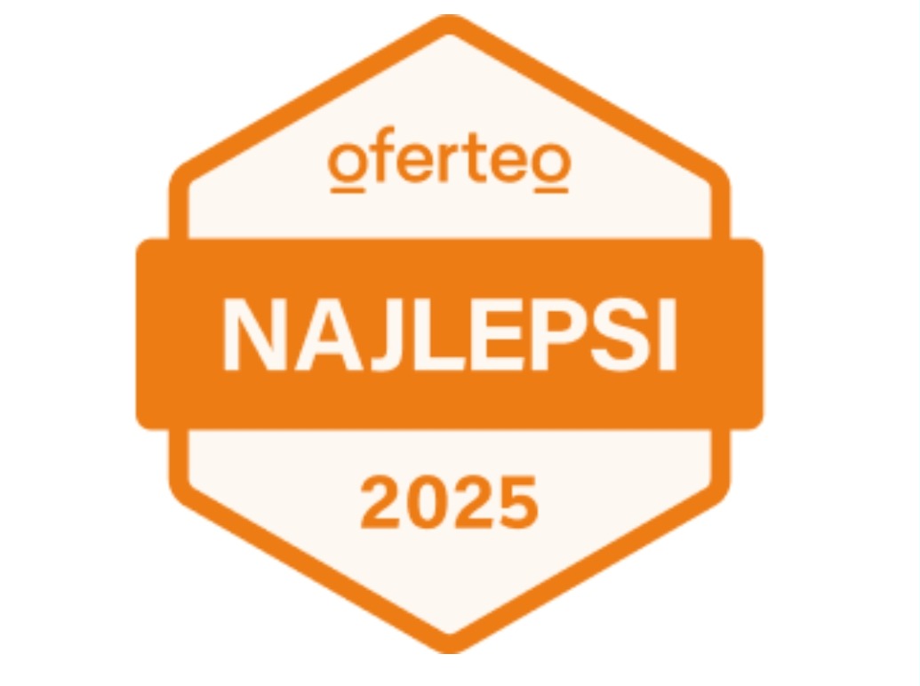 Pomarańczowo-biała odznaka Oferteo z napisem 'Najlepsi 2025' na białym tle.