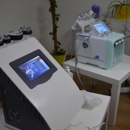 zabiegi laserem, ultradźwiękami i oczyszczanie wodorowe