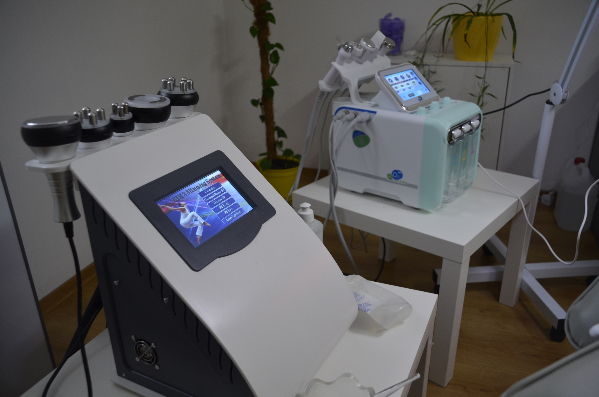 zabiegi laserem, ultradźwiękami i oczyszczanie wodorowe