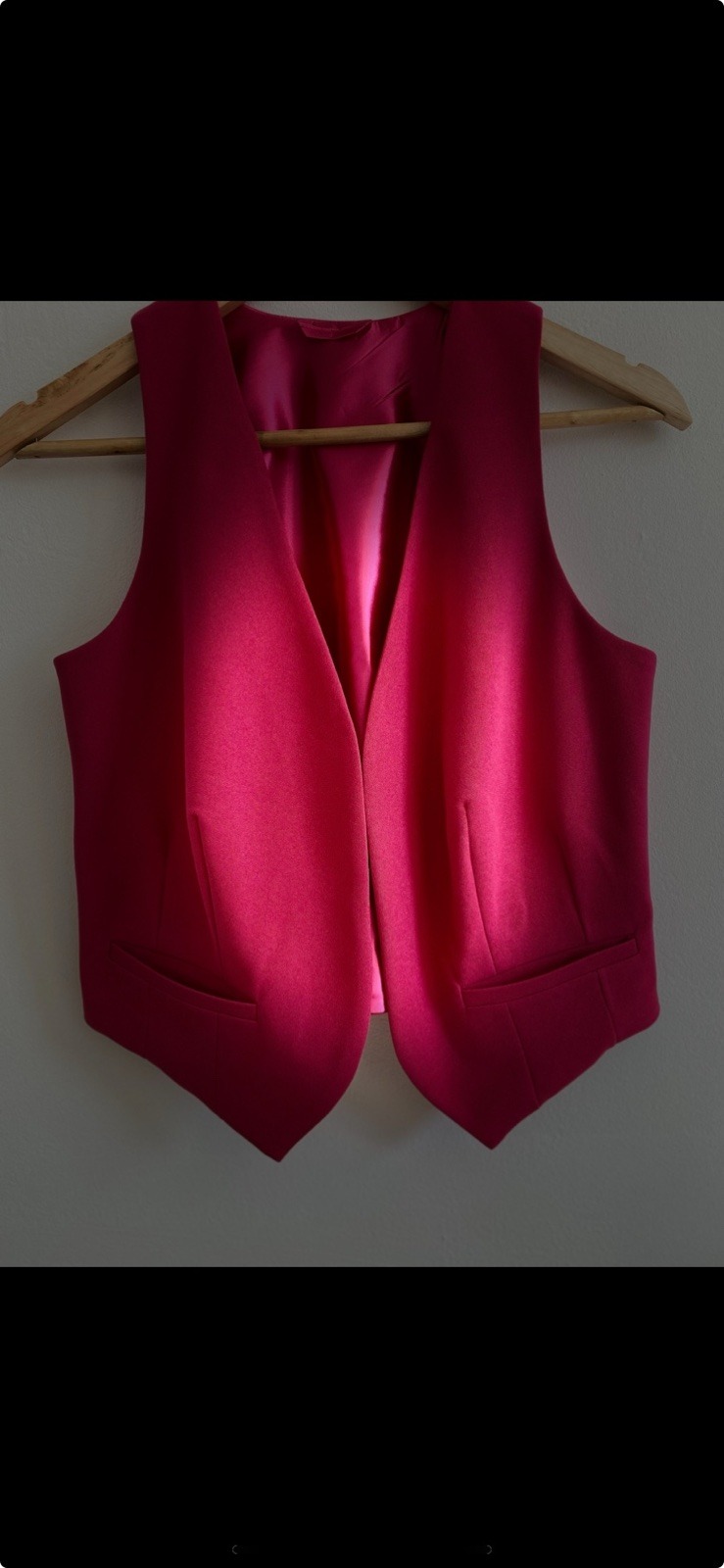 kamizelka damska, na sezon letni, szycie 2 dni, od rozmiaru 34-44, odpad materiału 0,5m