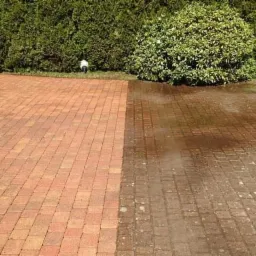 Mycie kostki brukowej profesjonalnym sprzętem