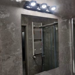 montaż oświetlenia