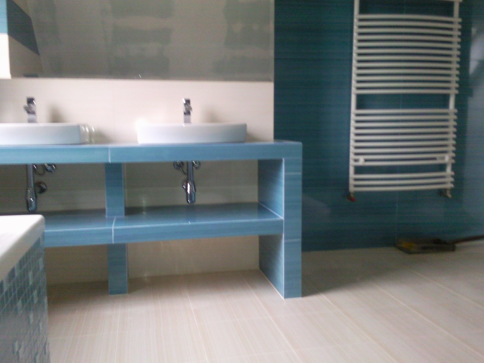 Malarskie,tapeciarskie,terakota i glazura