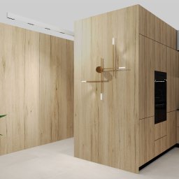 Architektura wnętrz AD - Wizualizacja nowoczesnej kuchni z drewnianymi frontami szafek, czarnym blatem i marmurowym backsplash'em, oświetlona ledami, z roślinami w czarnych donicach i dekoracyjnym zegarem na ścianie.