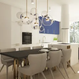 Nowoczesna, jasna kuchnia z niebieskimi szafkami górnymi, białymi dolnymi, wyspą kuchenną i czarnym stołem jadalnym z krzesłami w odcieniach szarości, oświetlona designerską lampą sufitową...