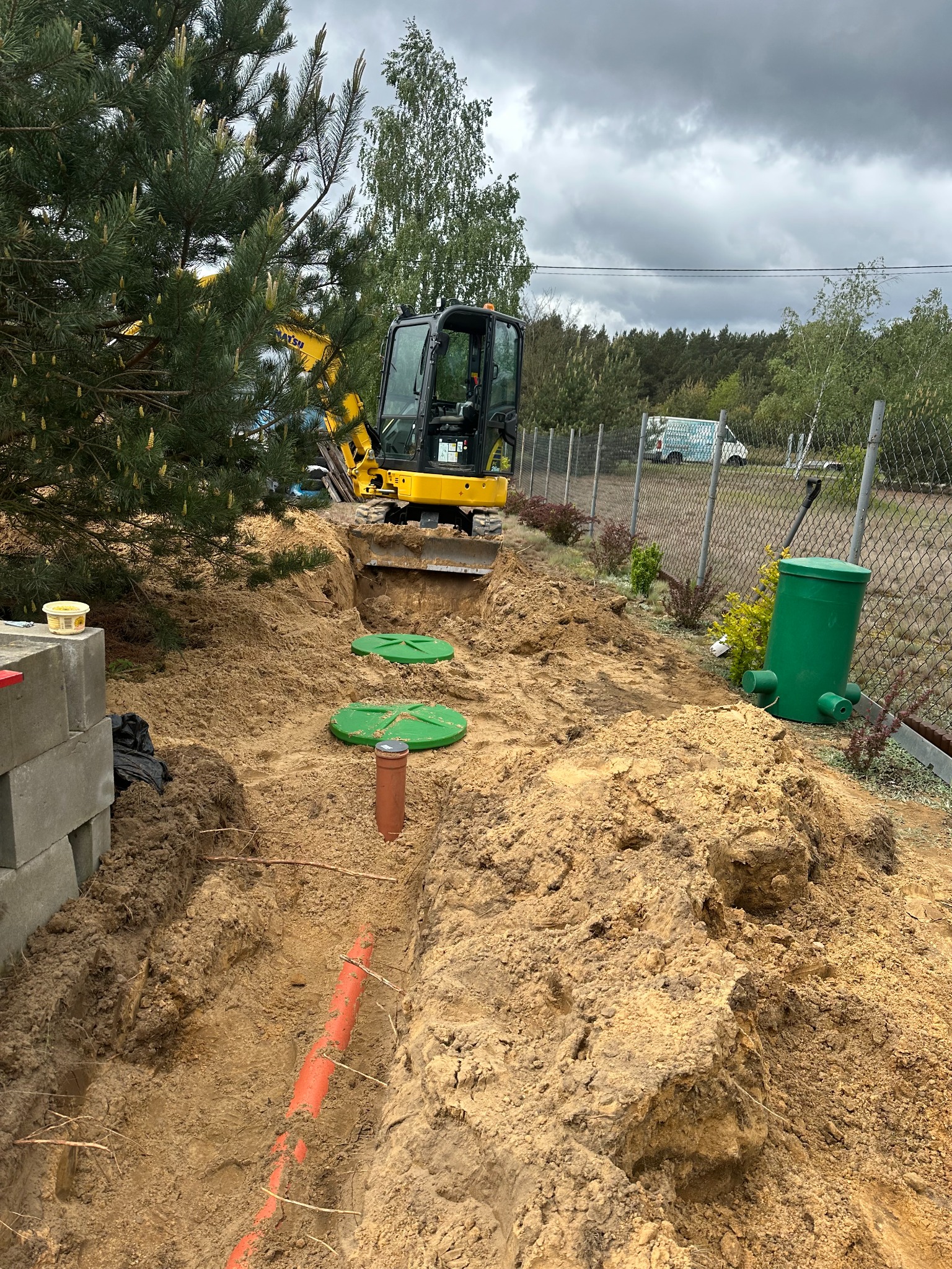 Osadnik 3000l z drenażem rozsączającym to idealne rozwiązanie dla domu używanego sezonowo