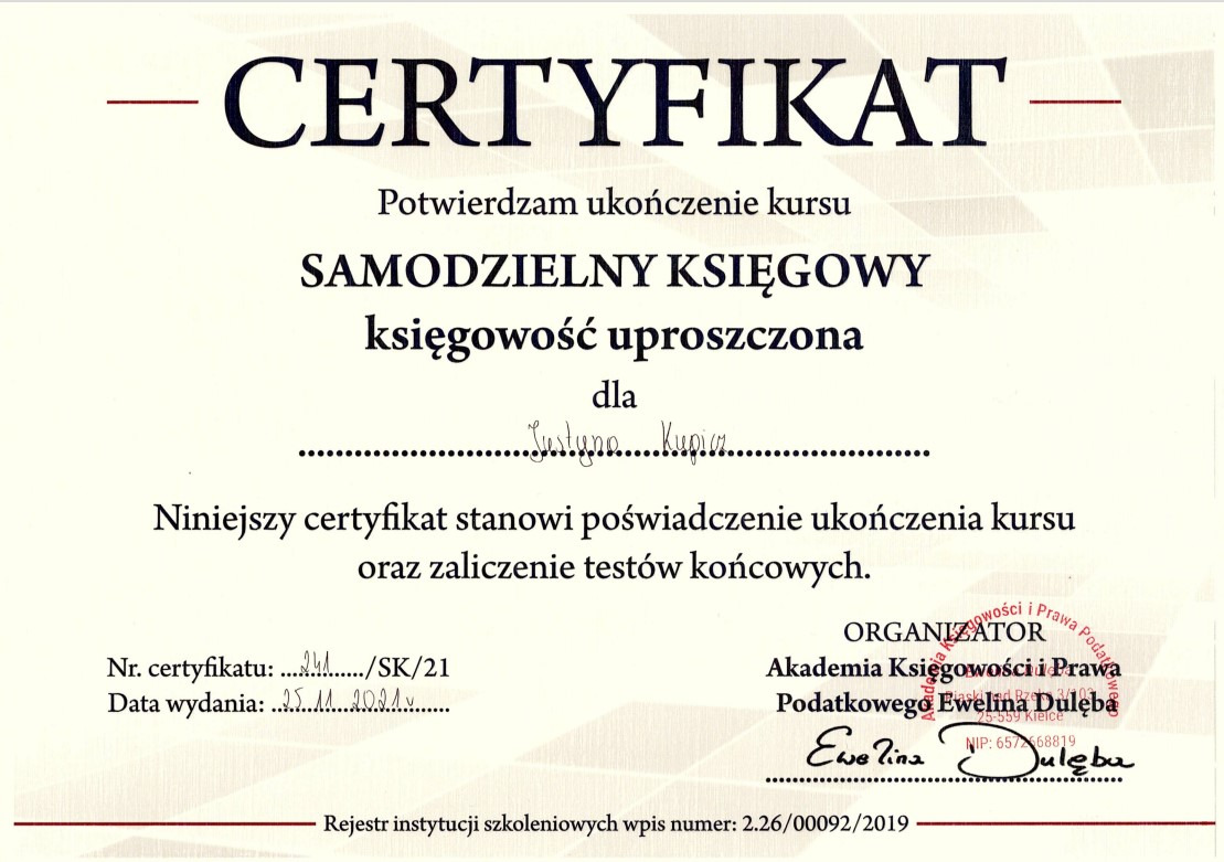 Skan certyfikatu ukończenia kursu samodzielnego księgowego z podpisem Eweliny Dulęby, wydany w 2021 roku.