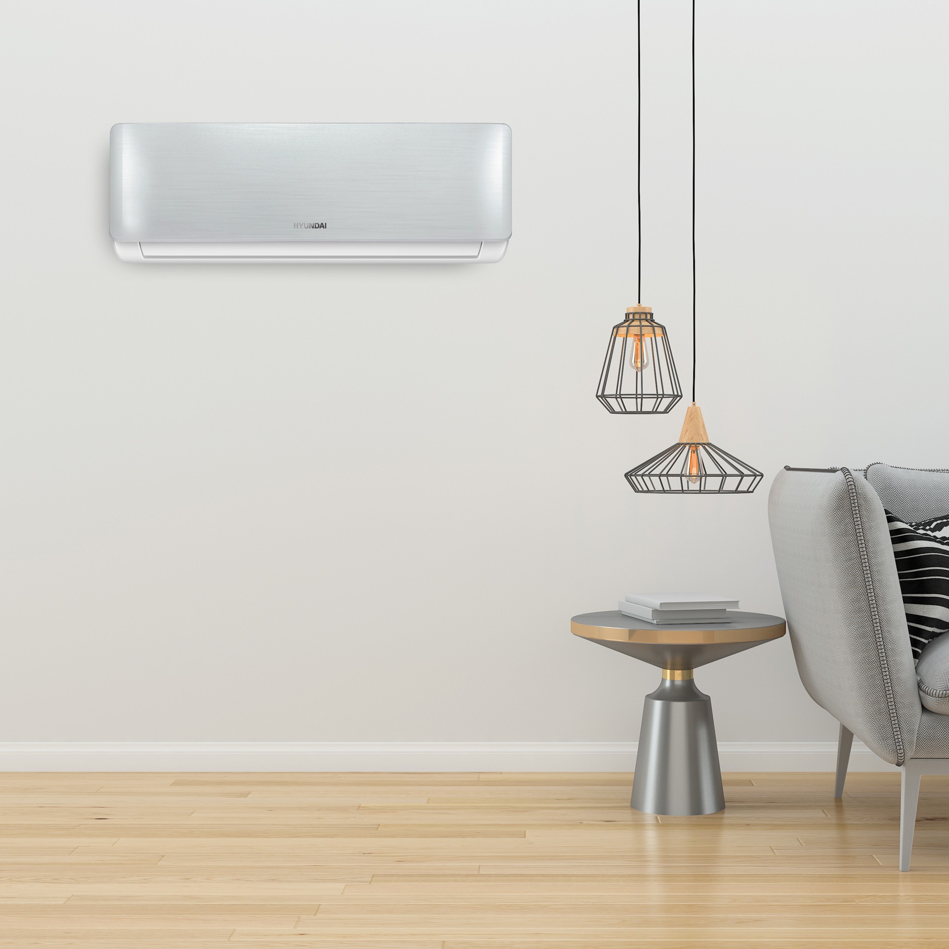 Nowoczesny, srebrny klimatyzator Hyundai zamontowany na białej ścianie w pokoju z drewnianą podłogą, obok stolika i lamp wiszących.