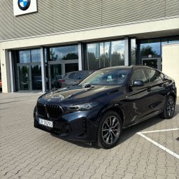 PW Kamel Jan Hadam - Pani Daniel jeździ BMW X6 w najwyższym wyposażeniu. Nawel syn klienta otrzmymał piękny prezent .